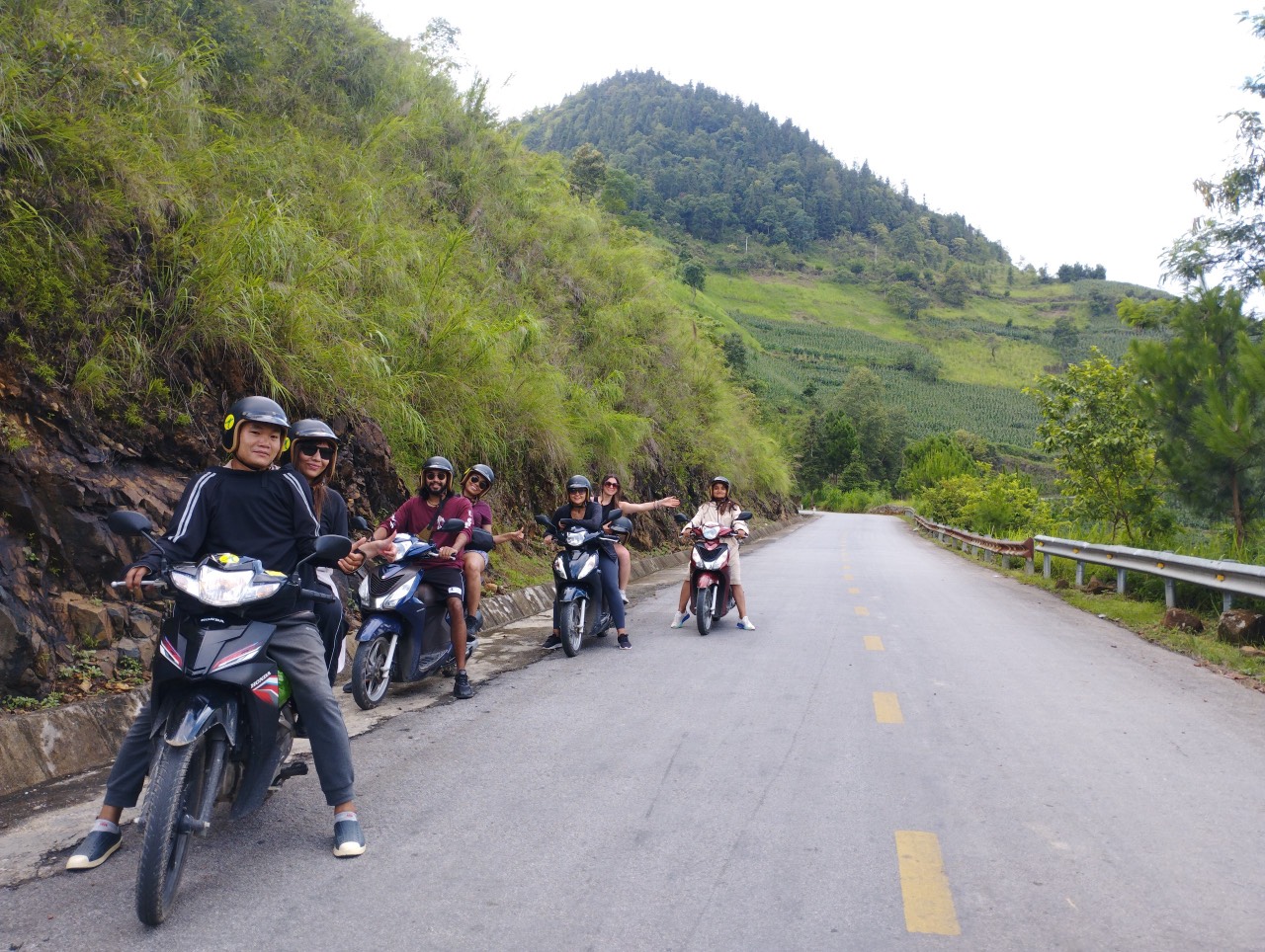 14 Days Pakse To LuangPrabang - Vientiane
